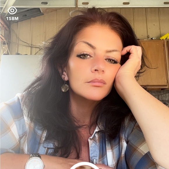 Meet your Posher, Jen - Picture 3 of 10